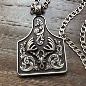 Twister Antique Silver Stainless Steel Deer Skull Cattle Tag Necklace